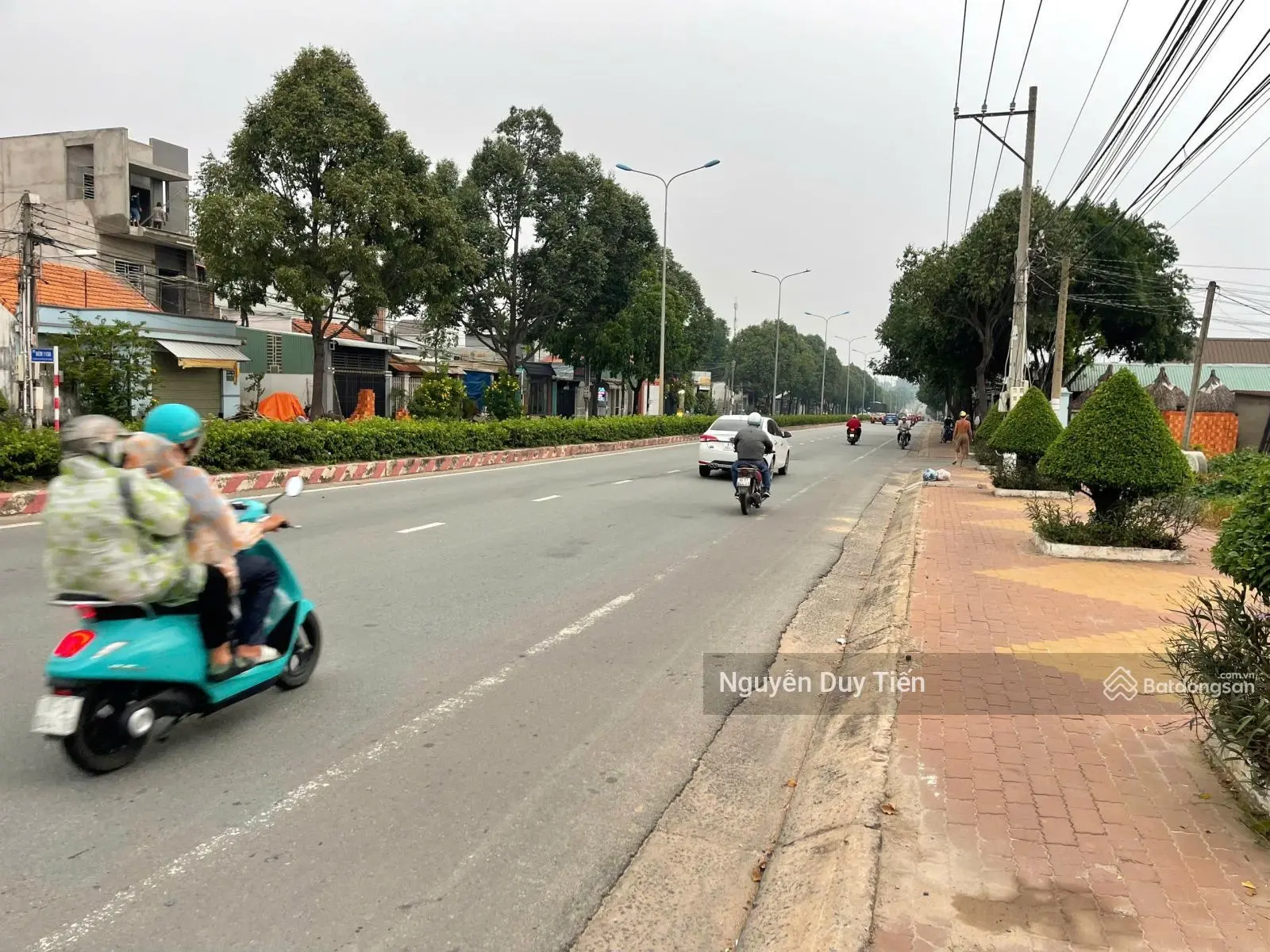 Bán gấp 568m2 mặt tiền Nguyễn Chí Thanh, kinh doanh buôn bán, Thủ Dầu Một