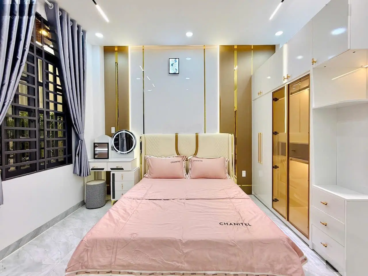 Đi nước ngoài bán gấp 2.12tỷ nhà nguyễn đình chiểu q3 54m2 tặng nội thất dọn vào ở ngay đc