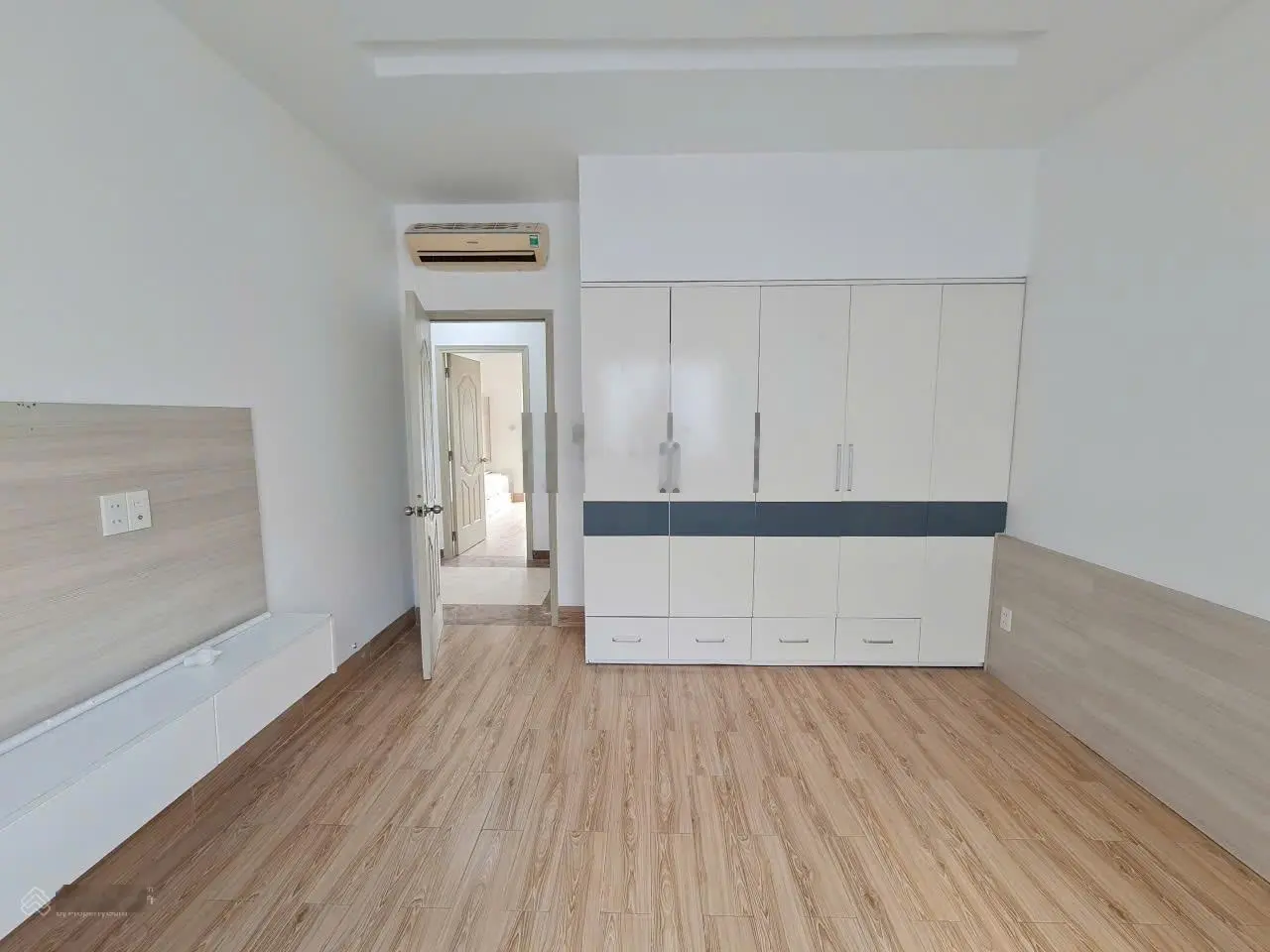 Bán nhà phố Mega Village Khang Điền, 75m2, 3PN, 3WC, đang sẵn HĐ thuê 13tr/tháng, P. Phú Hữu, Q9