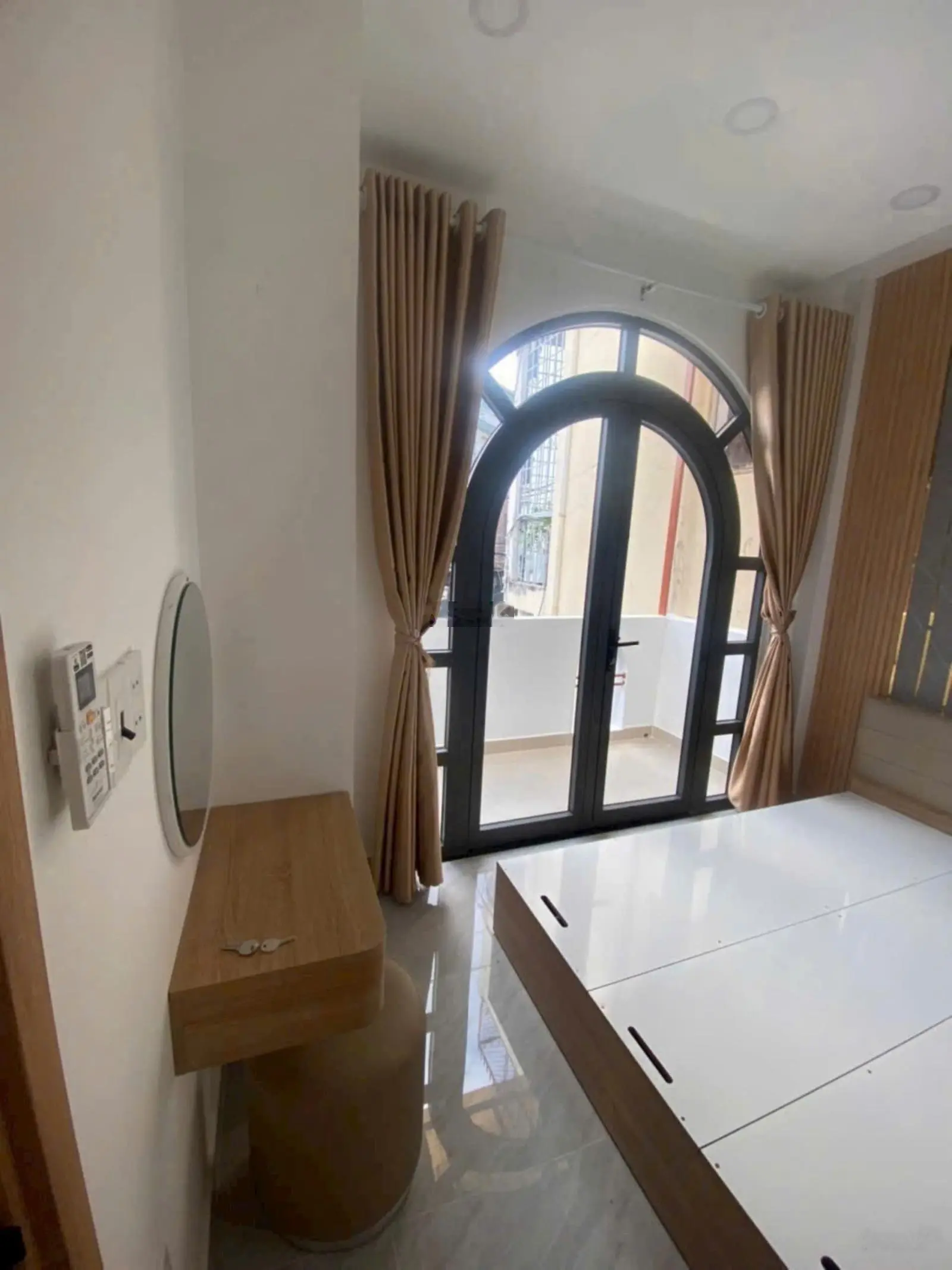 Bán nhà căn góc HXH Phan Văn Trị, P12 Bình Thạnh, DTCN 43m2, 5,5x9m, 3PN, full nội thất chỉ 5,75 tỷ