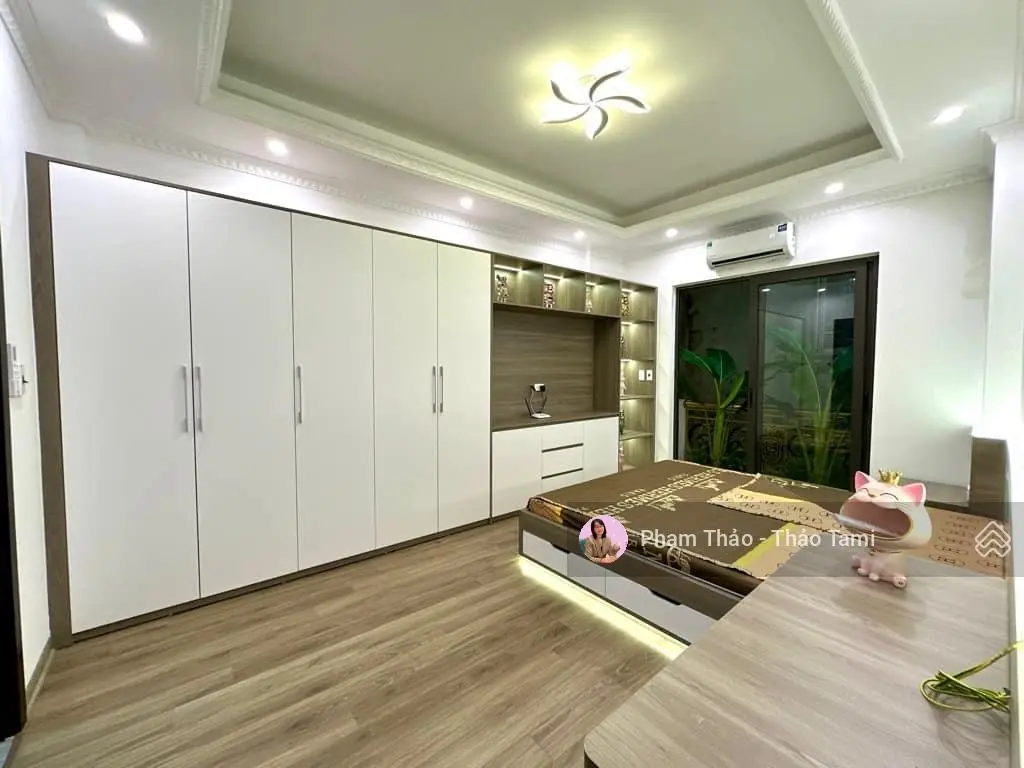Bán gấp lô Xuân Mai Chương Mỹ 189m2 lô góc 3 thoáng, phân lô thoải mái, ô tô kinh doanh. Giá sốc!