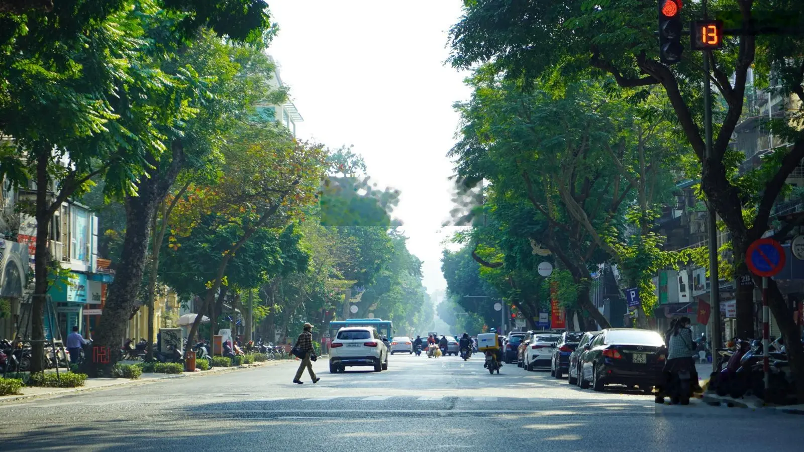 Mặt phố Bà Triệu - Đẳng cấp kinh doanh