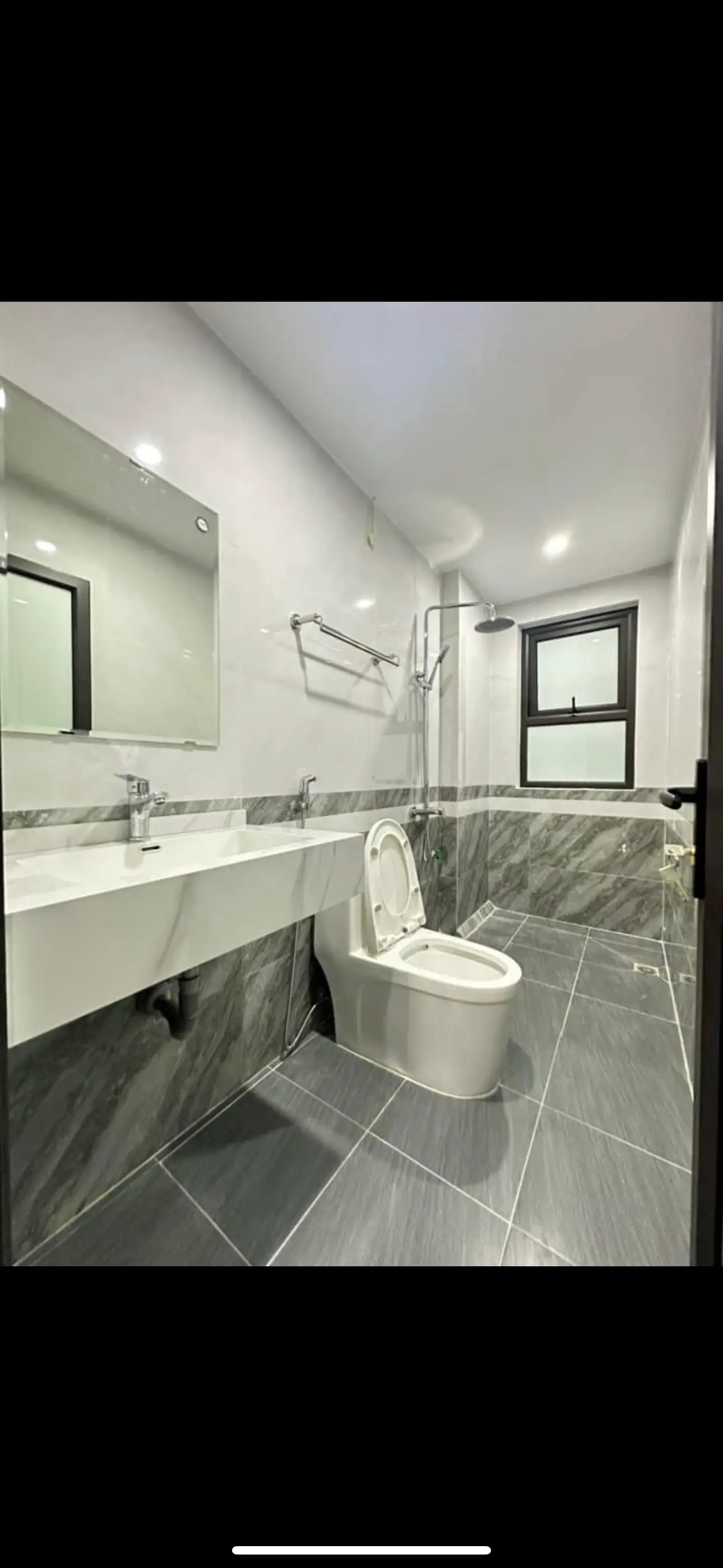 Bán nhà lai xá hoài đức oto tránh - 35m x 5 tầng - đh công nghiệp - lo góc - cực hiếm