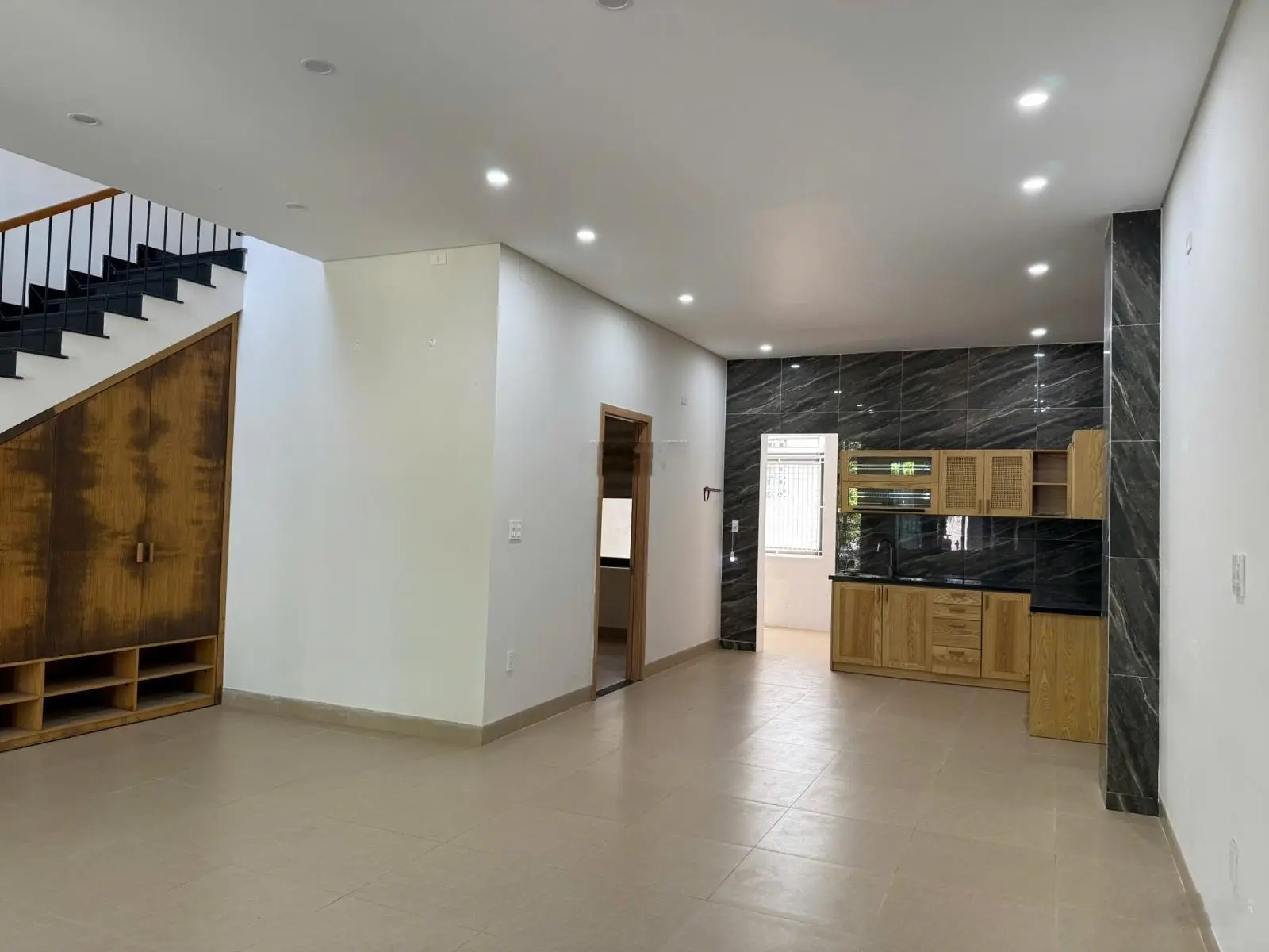 Bán nhà 4 tầng full nội thất KĐT An Cựu City - Huế 126m2 chỉ 6,8 tỷ