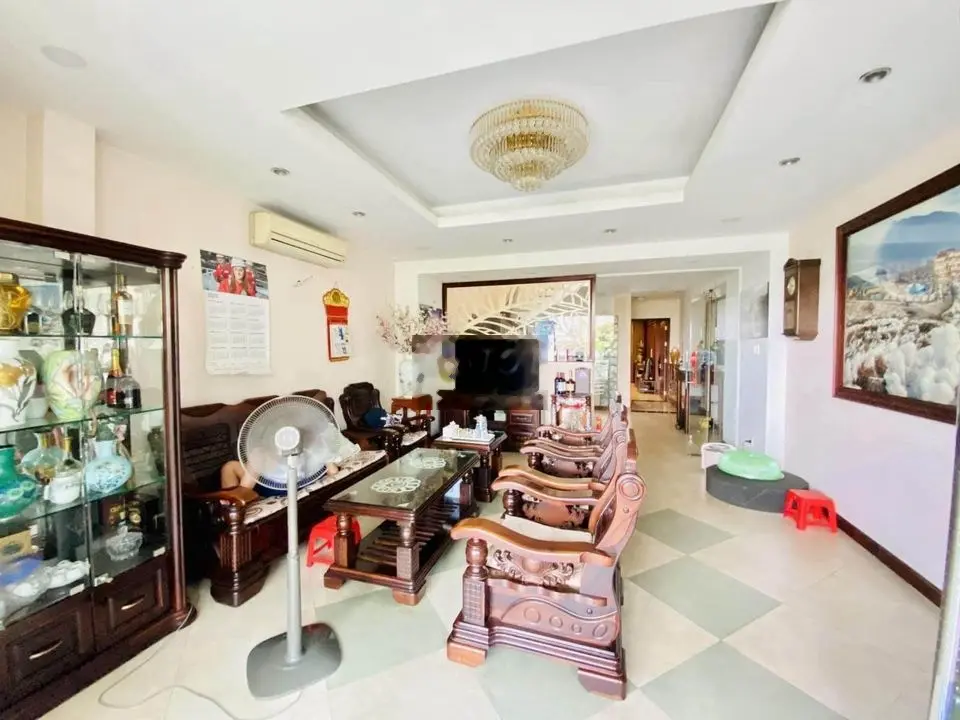 NỢ BANK Bán gấp nhà 1T1L1ST Trần Xoan Soạn Q7 72,23m²/ 1 tỷ 310tr, SHR