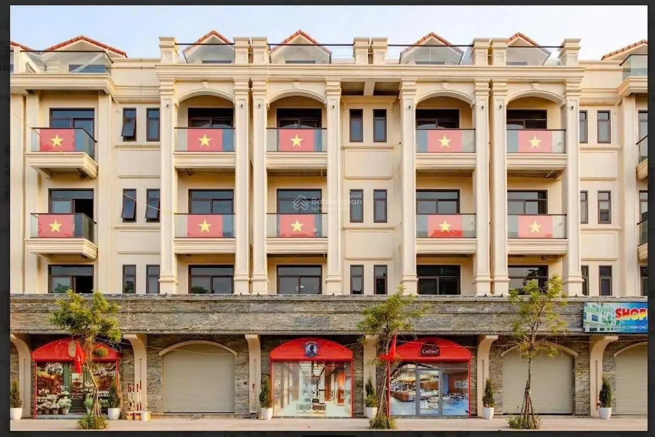 Hot, bán cắt lỗ căn Shophouse duy nhất mặt phố Trần Phú (DT 427) dự án Him Lam Thường Tín