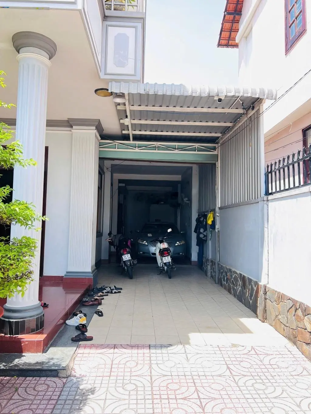 Hàng hiếm tại Trương Văn Thành, Hiệp Phú, Quận 9, HCM giá 37,38 tỷ, diện tích 415m2