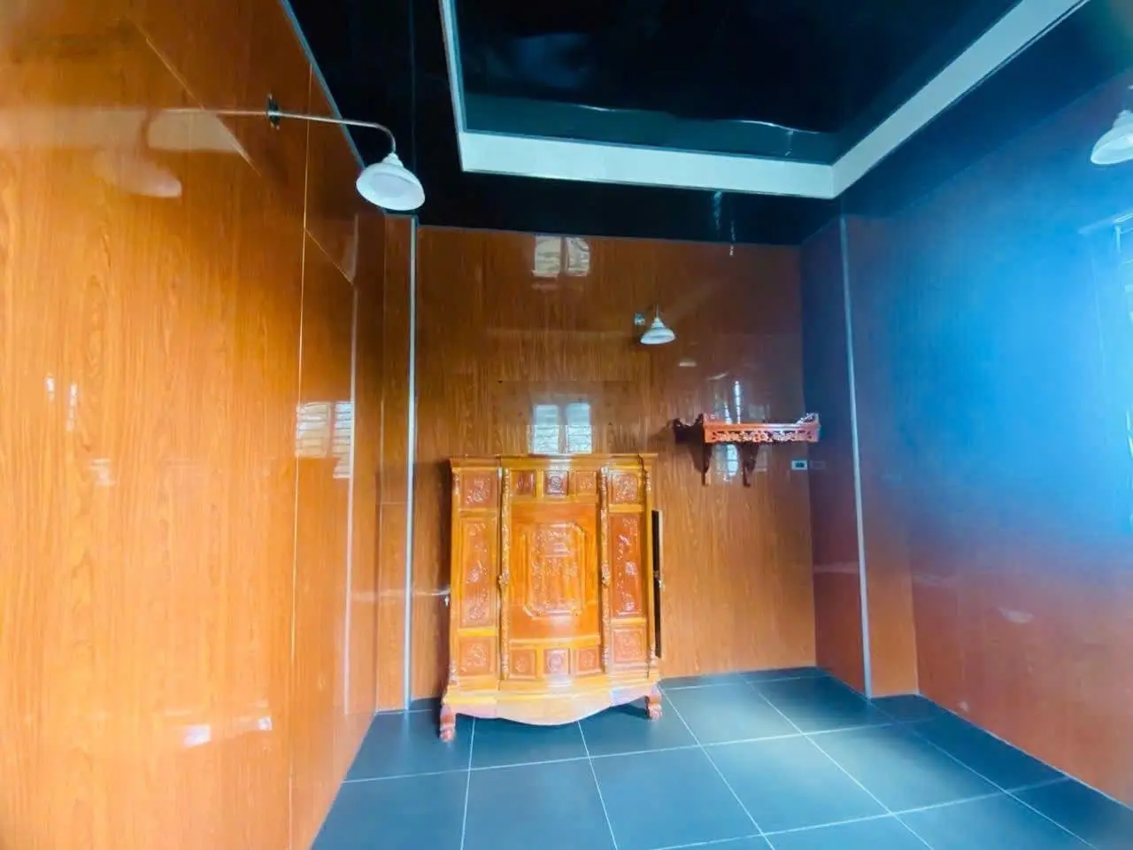 Nhà 2 mặt tiền khu trung tâm hành chính TP. Dĩ An