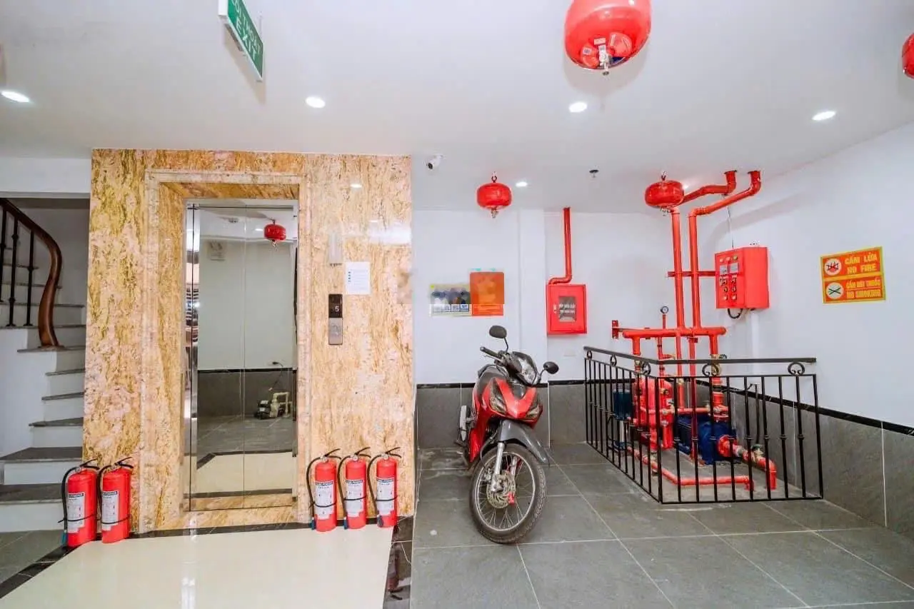 Siêu phẩm dòng tiền đẹp 90tr/tháng, ngõ đẹp, xây mới, Cầu Giấy, xây mới 59m2*7T*15p kk, thang máy