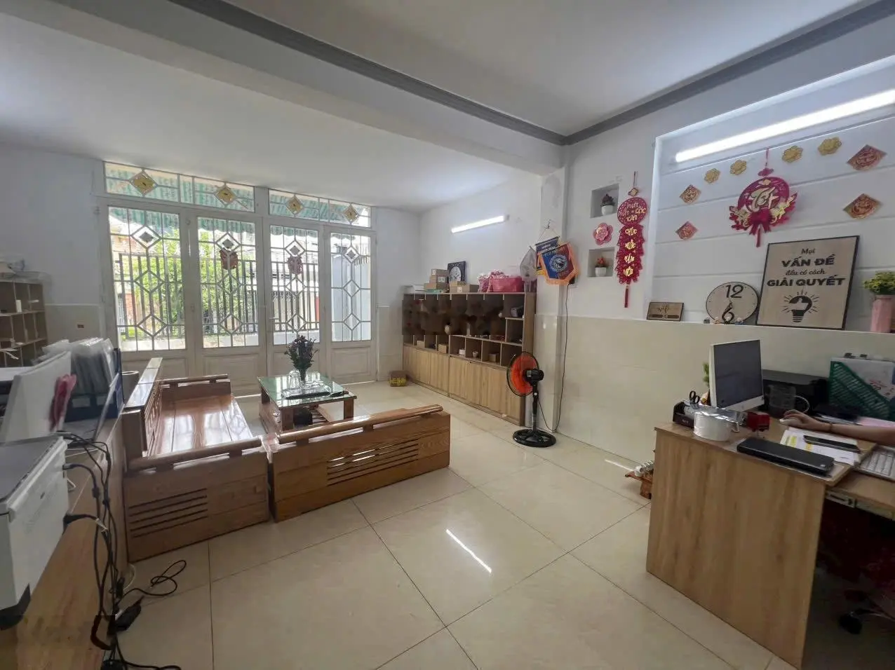 Biệt thự góc 2 mặt tiền view sông đối diện công viên. DT: 209m2(13x20m). Giá 17.2 tỷ có thương lươg