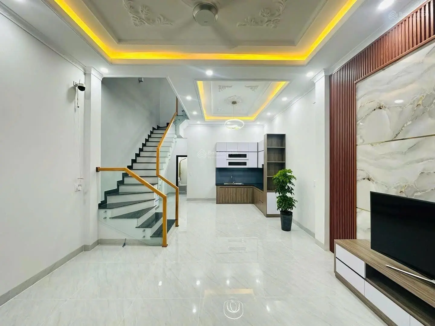Bán nhà riêng đẹp, 4PN, 4WC, 86m2, 4,25 tỷ tại Hoàng Minh Chánh, Hóa An, Biên Hòa