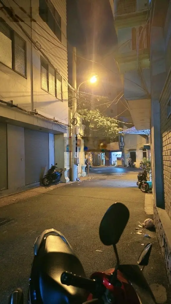 Bán nhà Kim Ngưu - ô tô vào nhà - kinh doanh đỉnh - 83m2. Giá: 13,8 tỷ. LH: 0779 548 ***