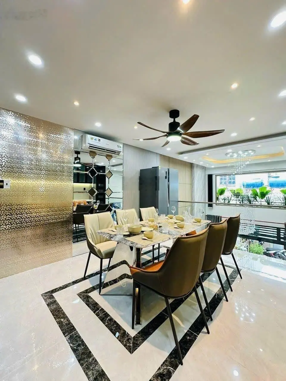 Bán căn nhà đẹp giá rẻ 86,27m2 đường Cộng Hoà, P13, Tân Bình giá bán 3tỷ100. Gần siêu thị, hẻm 6m