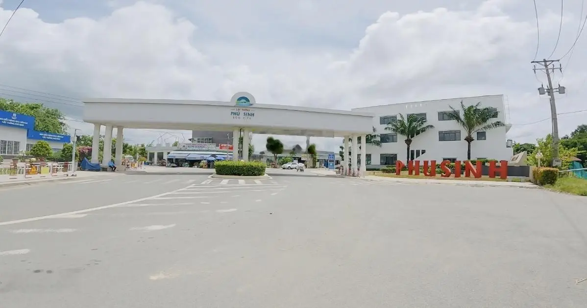 Bán đất đẹp giá rẻ khu đẹp nhà nhiều chủ kẹt tiền hạ giá bán nhanh DT: 4x19=76m2 Shr thổ cư 100%