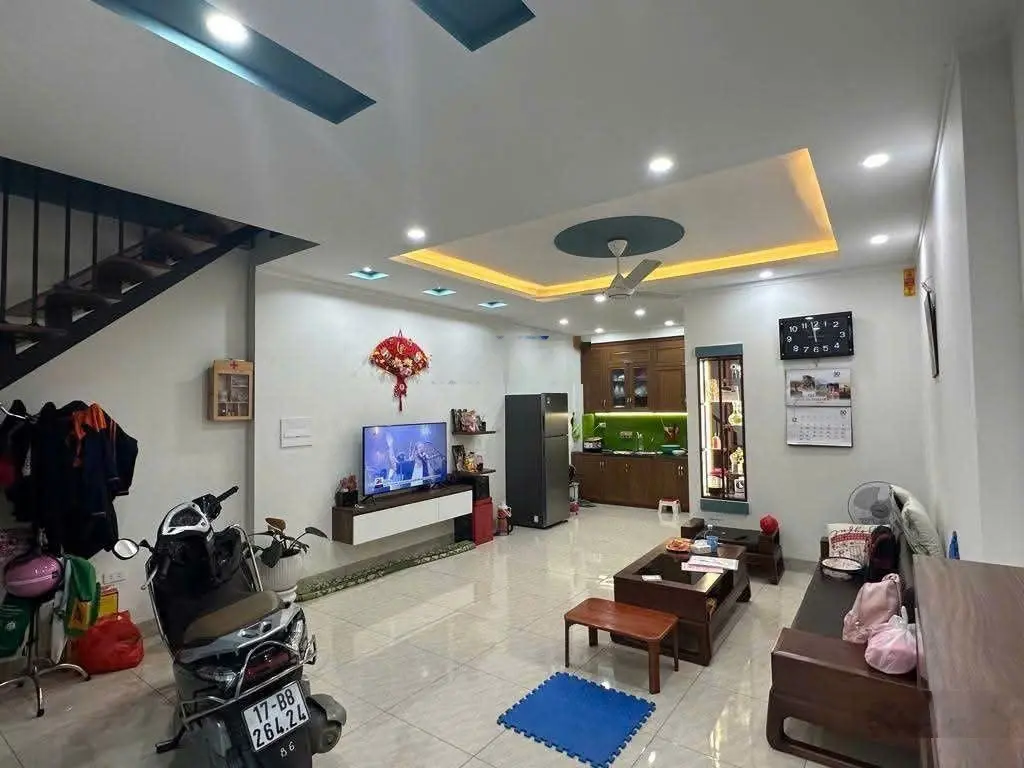 Chính chủ gửi bán căn nhà dân xây 3 tầng Lê Xá.Mai Lâm. Đông Anh