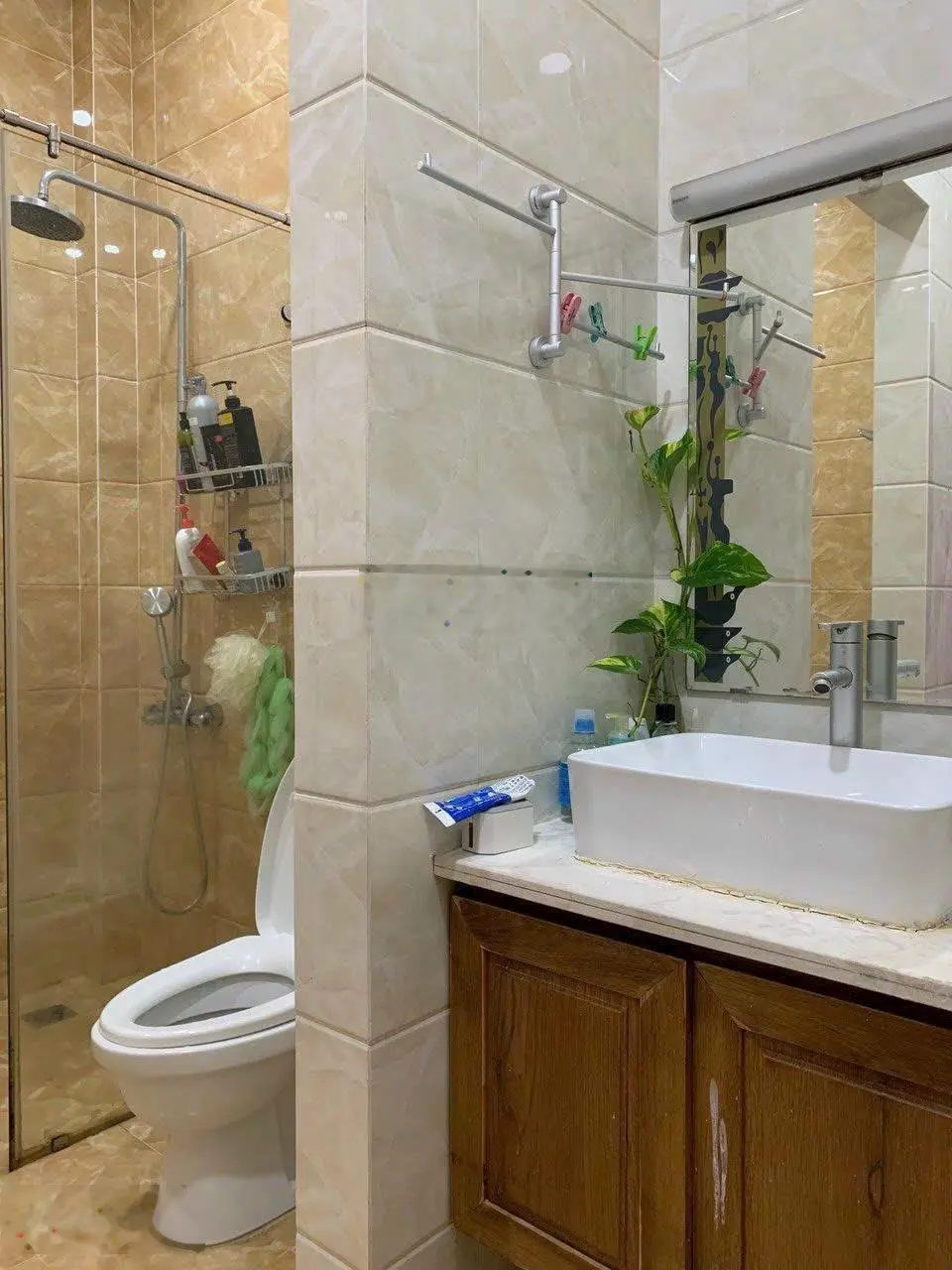 Nhà 3 tầng - hẻm nhựa xe 6 mét - lý phục man - p. bình thuận - q7