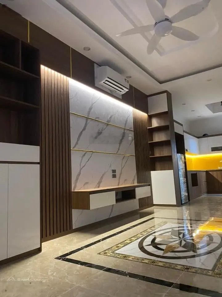 Chỉ nhỉnh 4 tỷ sở hữu ngay ngôi nhà 5T, đẹp long lanh, Vân Canh,Hoài Đức