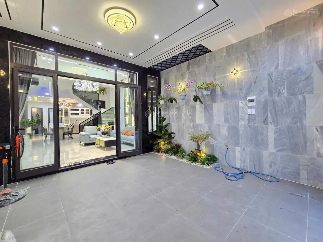 Bán Nhà Tân Cổ Điển Gần Biển Hoà Minh - Trung Tâm Quận Liên Chiểu - Đà Nẵng