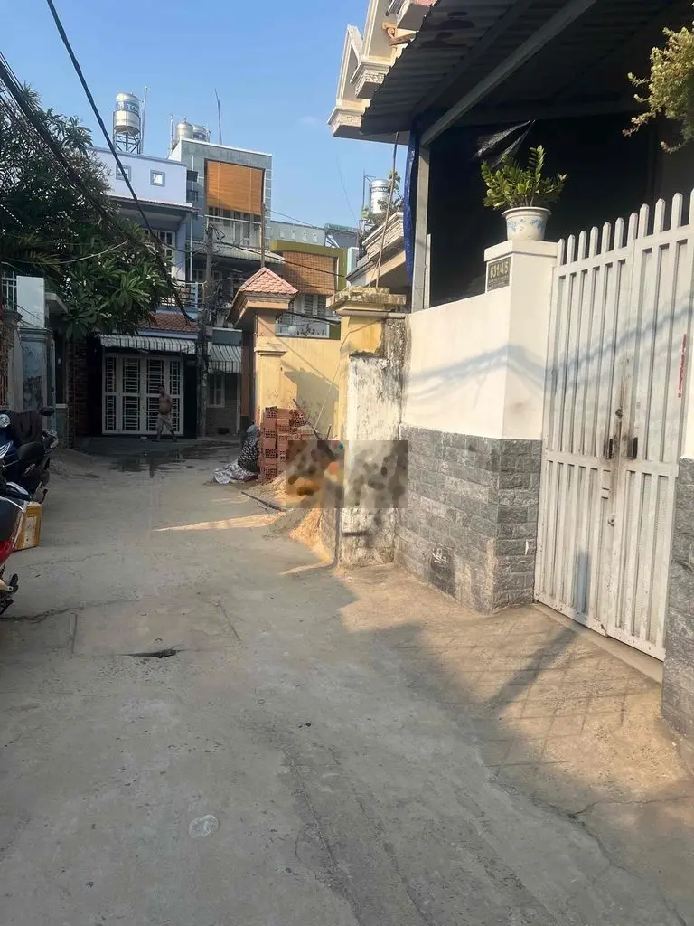 CẦN SANG NHƯỢNG LẠI LÔ ĐẤT DIỆN TÍCH 6m ❌ 27m GIÁ 9,5 TỶ QUẬN GV