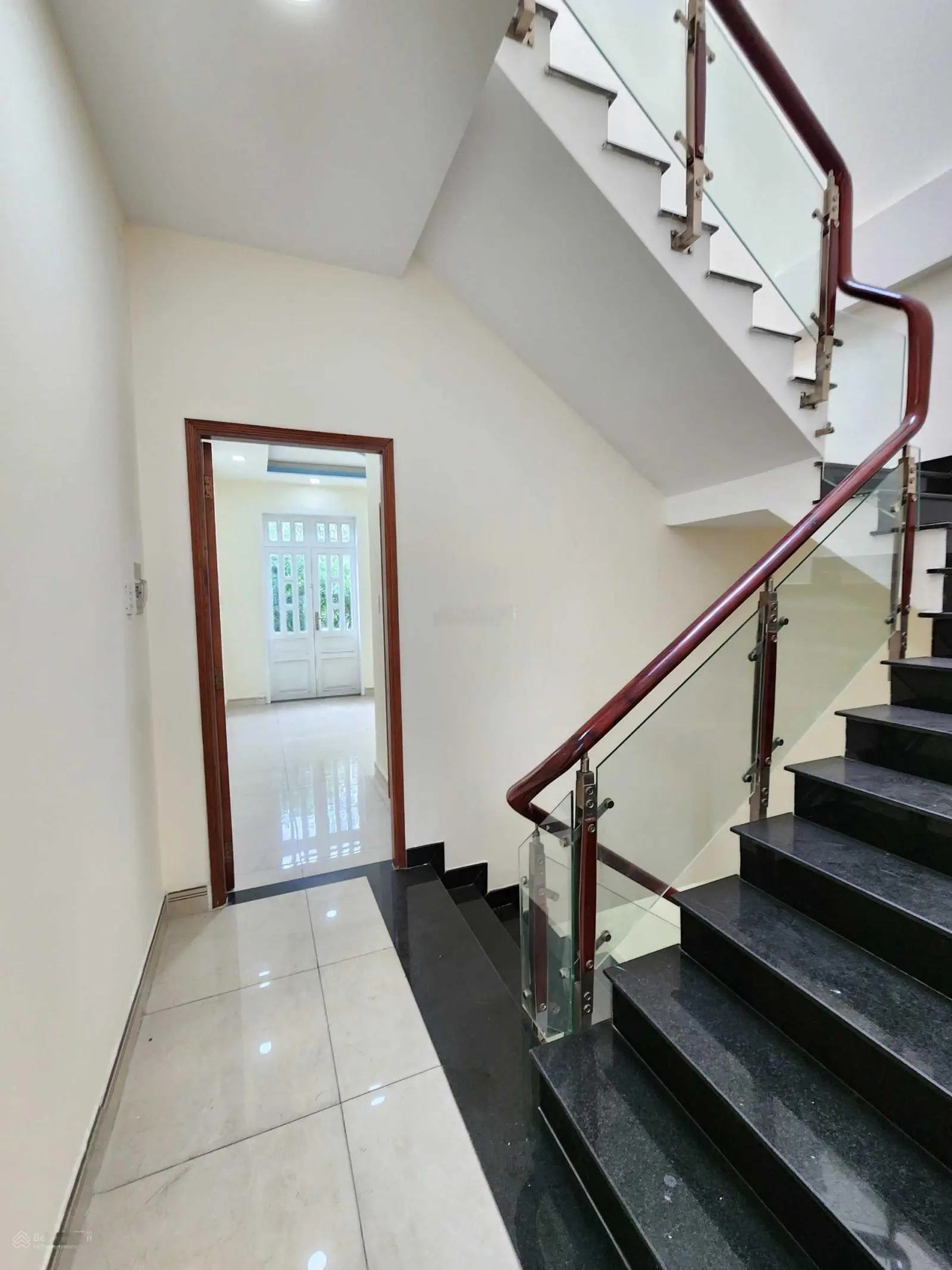 3tỷ2 Tl bán nhà hoàn công 1 trệt 2 lầu khu nhà ở Phú Mỹ Hiệp 60,6m2(4x15m) gần TT Y Tế Dĩ An 500m