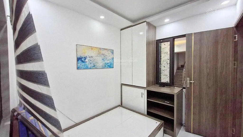 1,5 tỷ căn CC mini Cầu Diễn, 2 PN, thang máy, ở sướng, văn minh, 45m2