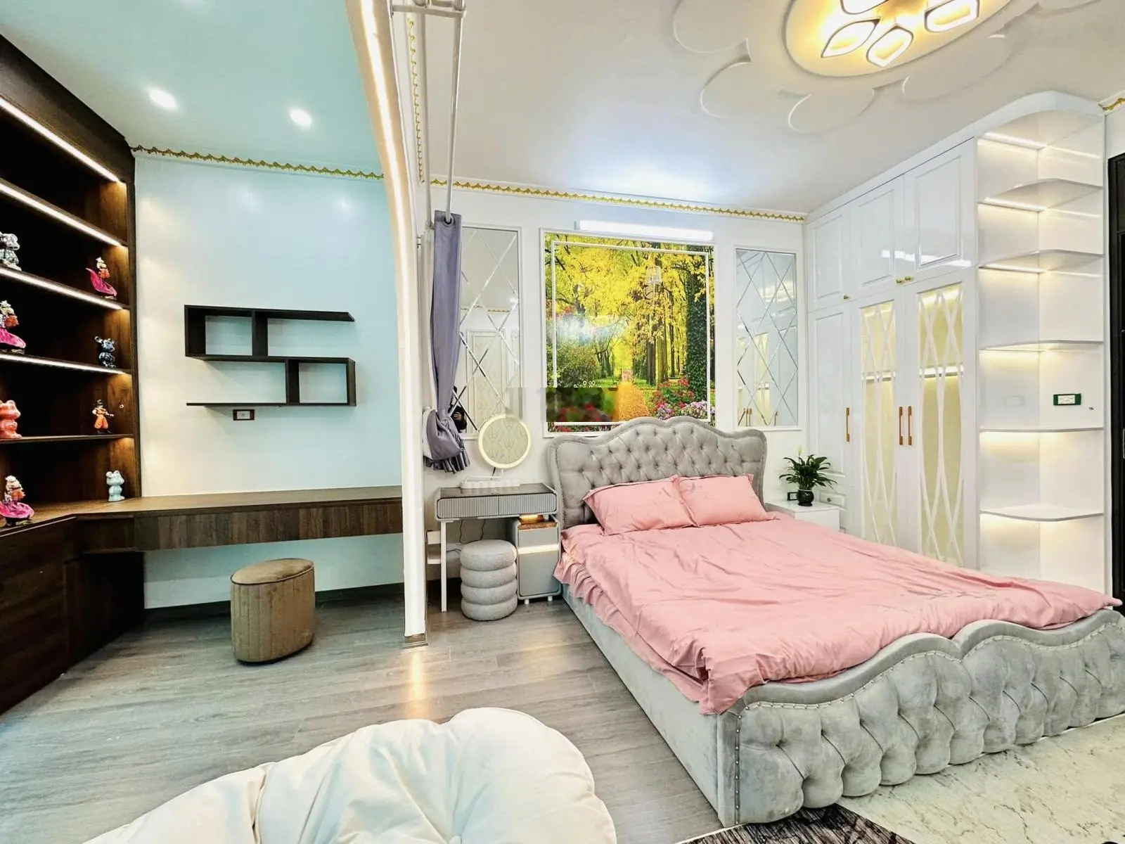 Nhà phân lô lạc trung- yên lạc - ô tô đỗ cửa vào nhà- kinh doanh nhỏ-hbt