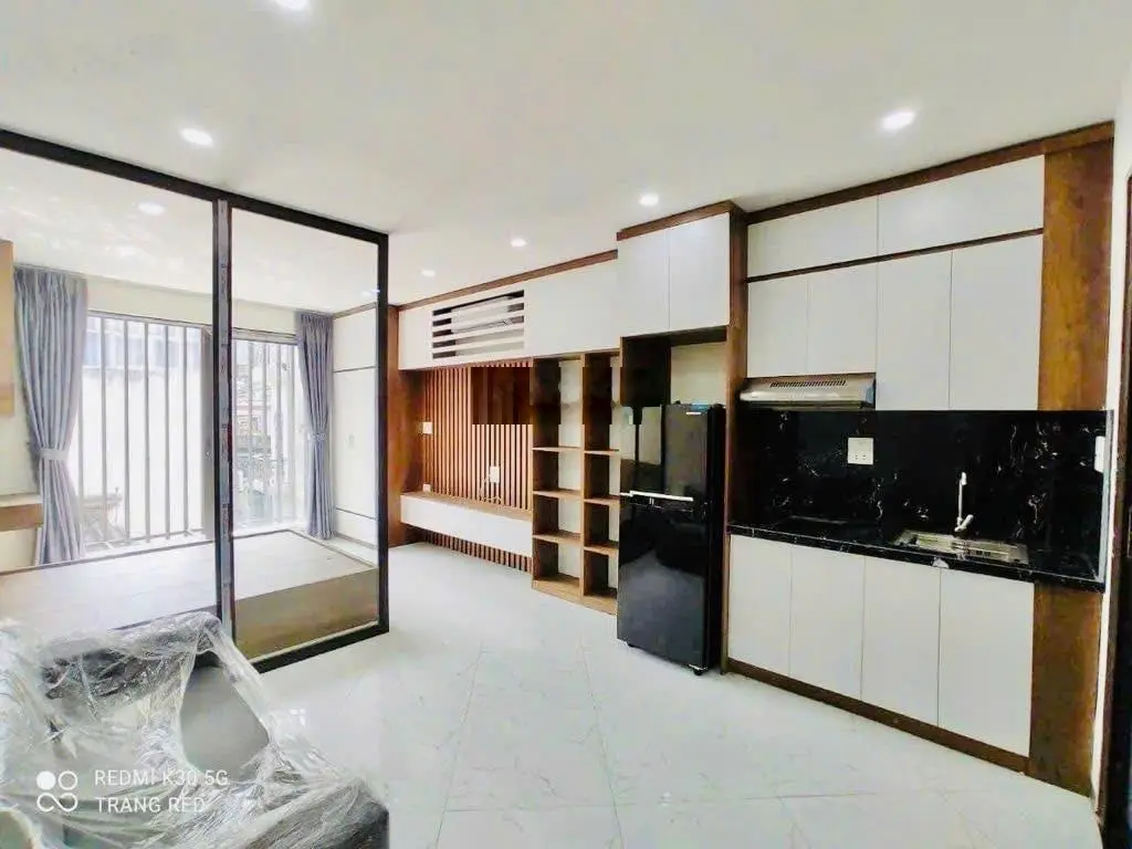 Bán nhà 7tầng thang máy, 12 căn hộ full nội thất, trung tâm Đống Đa, gần ngã tư sở, ô tô tránh