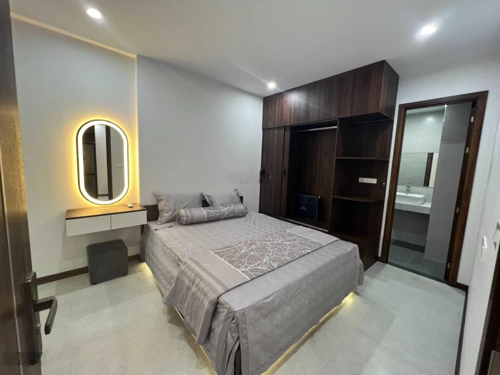 Nhượng căn 389 Phan bội châu, 64 m2, giá chỉ từ 25.5tr/m2. LH 0971 613 ***