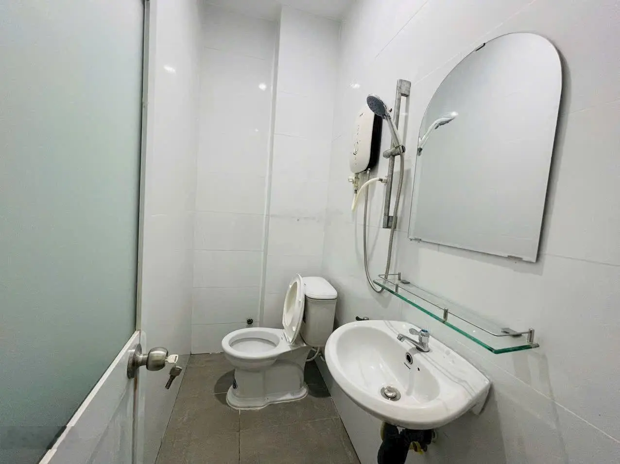 Bán nhà riêng Đường số 25 DT 57m2 1 trệt 2 lâu cộng sân thượng Sổ hồng HC Thủ Đức Hồ Chí Minh