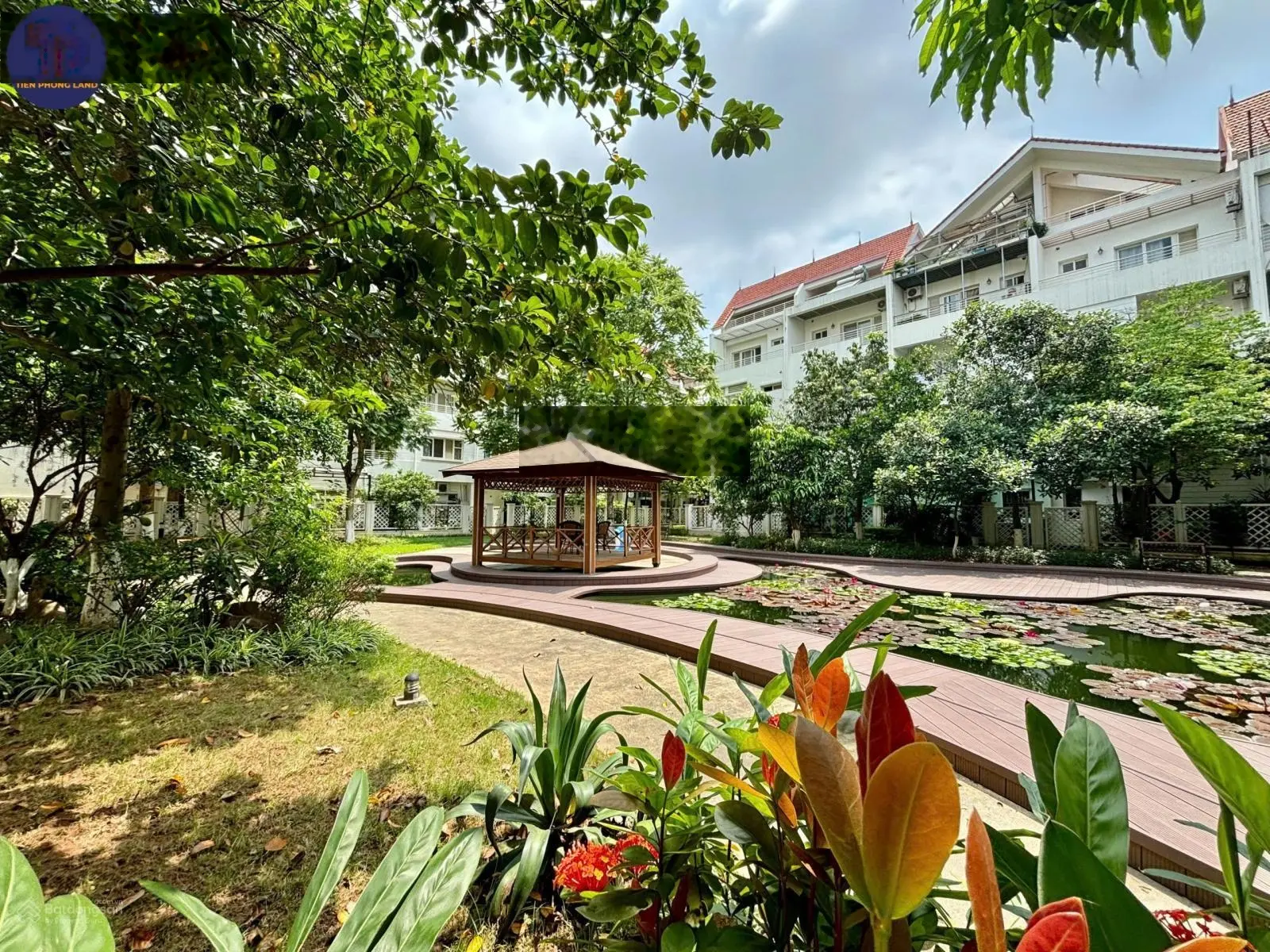 Bán liền kề Mai Land ( Spendora) 126m giá chỉ từ 10 tỷ, chủ nhà hỗ trợ vay ngân hàng.