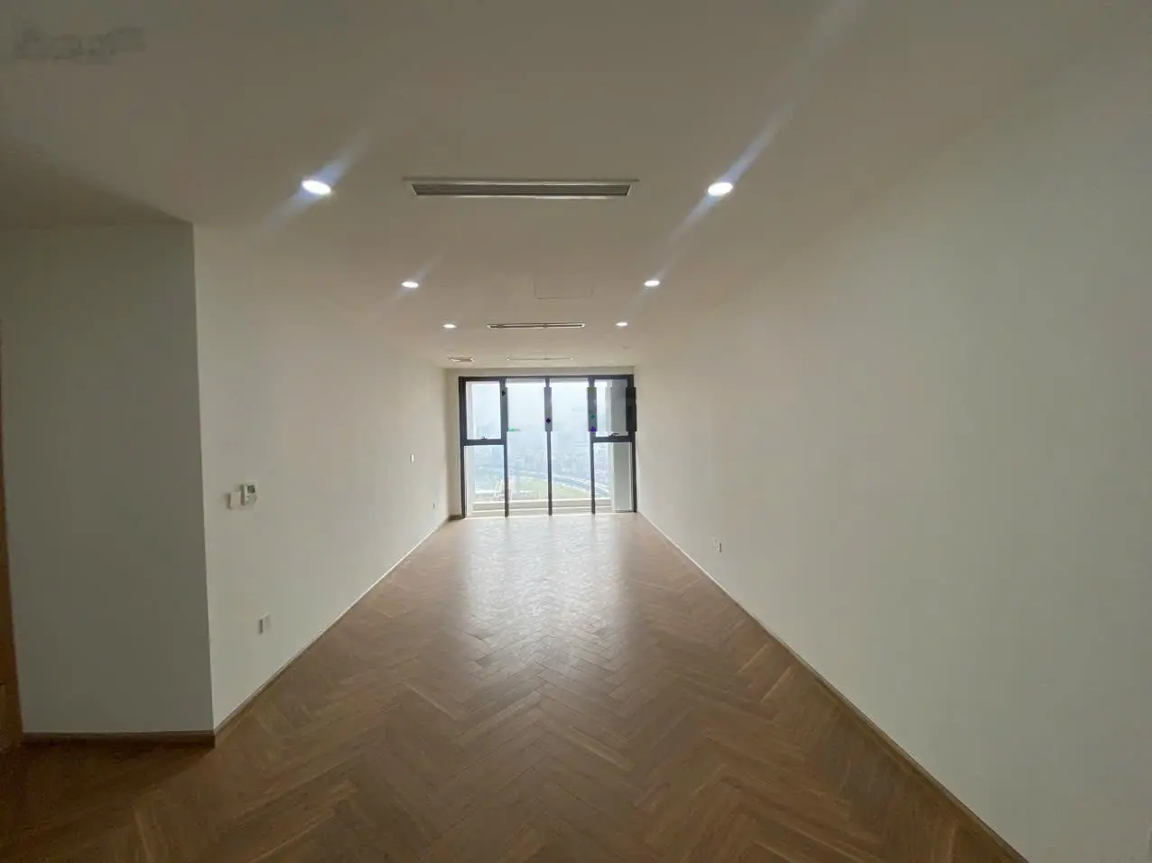 Cần bán căn hộ Sky Villa ban công Đông Nam duy nhất tại Dreamland Bonanza, 300m2 giá tốt chỉ 15 tỷ