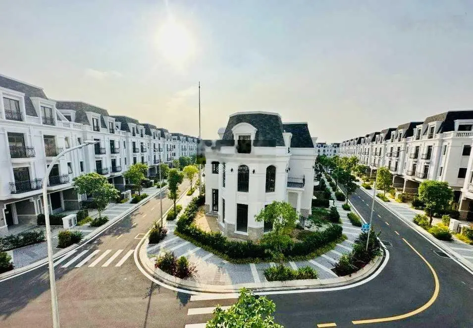 Bán cắt lỗ căn nhà phố Amelie Phú Mỹ Hưng rẻ nhất thị trường 9 tỷ LH Mr Toàn 0901 828 ***