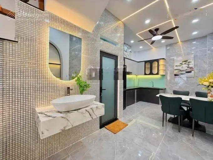Hot!!Nhà đẹp giá siêu rẻ toạ lạc tại đường số 120 Tân Phú,Q9 giá 3.7Tỷ phía sau công viên Suối Tiên