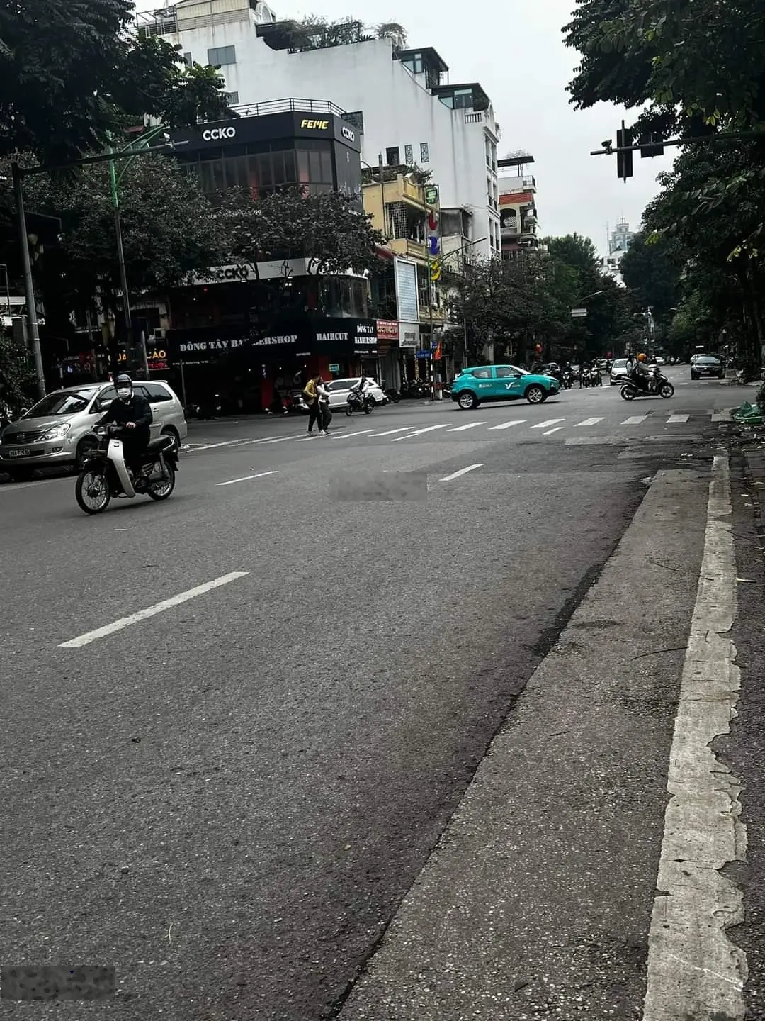 Bán nhà 7 tầng thang máy tại Phố Huế, Hai Bà Trưng. Diện tích 251m2