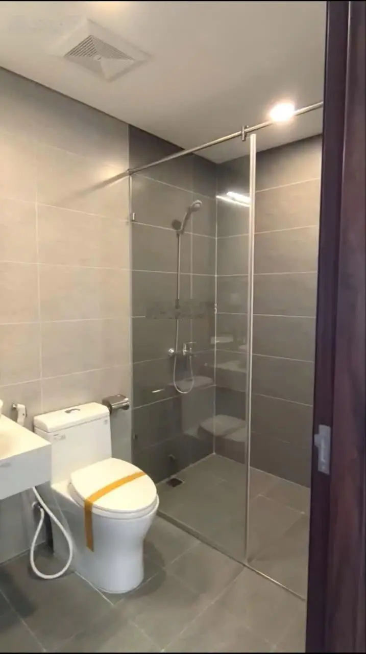 Chính chủ cần bán gấp căn hộ chung cư 2N full nội thất giá chỉ tầm hơn 4 tỷ - LH 0949 435 ***