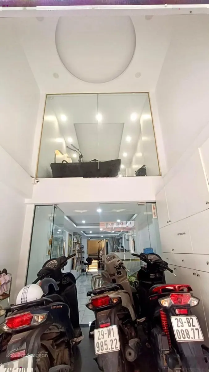 BÁN NHÀ PHỐ CHÙA LÁNG DIỆN TÍCH 60 m. 8 Tầng Thang Máy Nhỉnh 20 Tỷ