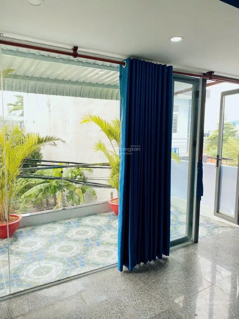 Bán CHDV ngay Đại Học Công Thương - 5 tầng - 8PN 8WC - 60m2 (5x12) - chỉ 6 tỷ 25 TL