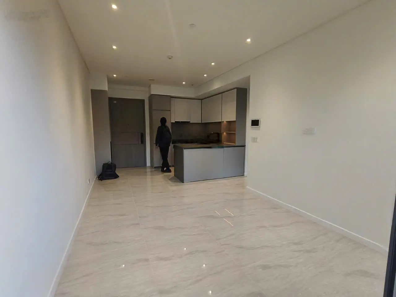 Bán căn 2PN Opera Metropole 70m2 giá chỉ 16.1 tỷ bao gồm thuế phí, view sông, cầu Ba Son, tầng cao