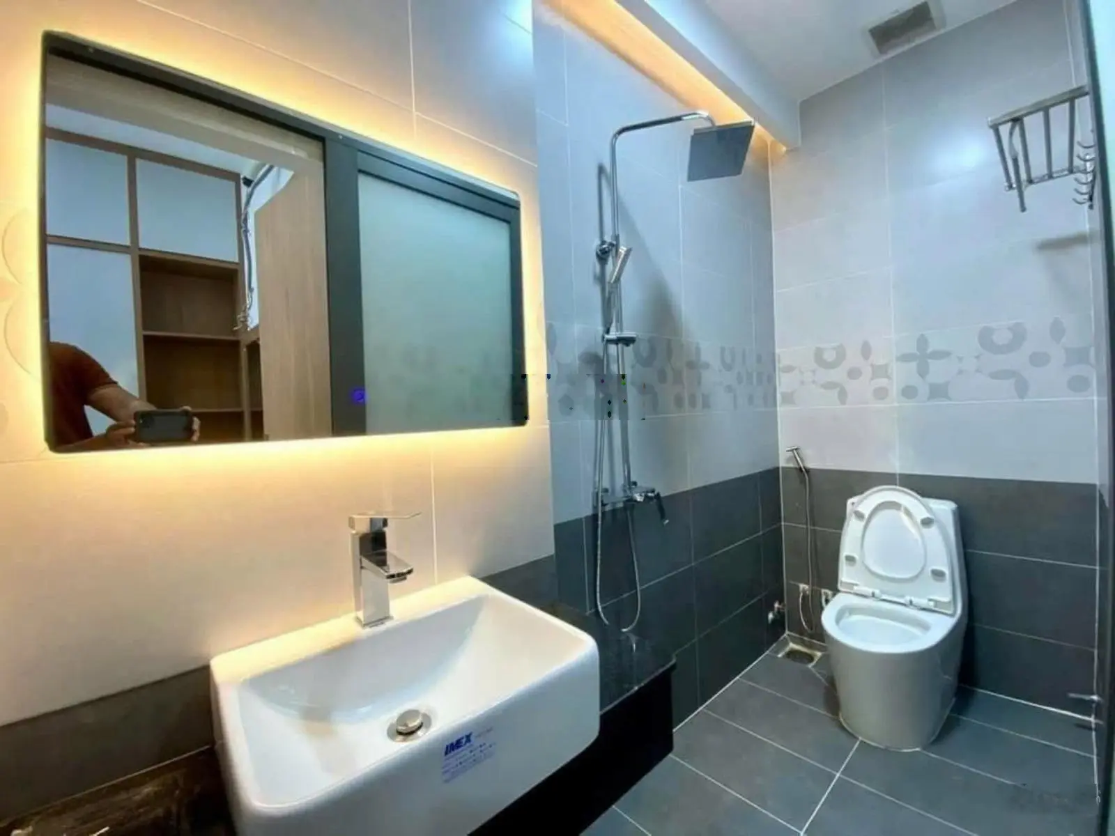Siêu phẩm Đ. Lý Thường Kiệt, P.8, Q. Tân Bình, 50m2 nhỉnh 3.2 tỷ, sẵn HĐ thuê, SHR