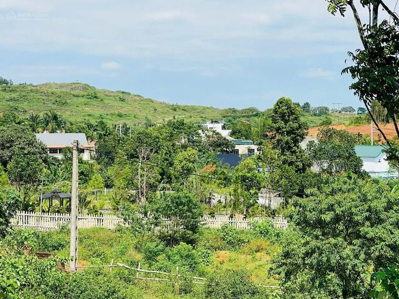 Cần bán lô đất nghỉ dưỡng resort tại Đông Xuân sổ hồng mặt tiền rộng rất phù hợp đầu tư nghỉ dưỡng