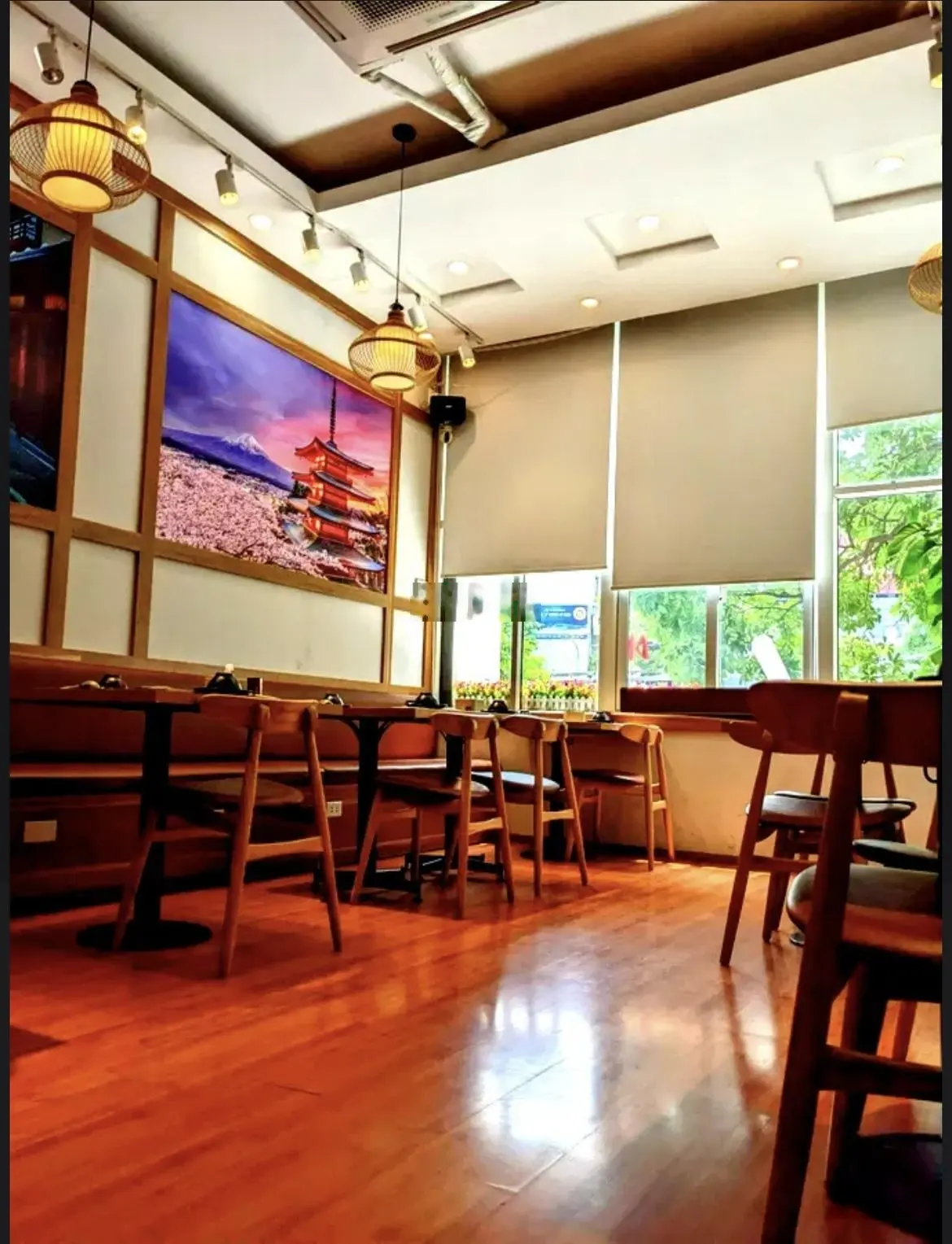 Bán nhà mặt phố Nguyễn Chí Thanh, Đống Đa, Căn nhà 4 tầng đẹp, mặt phố vip, 14,85 tỷ