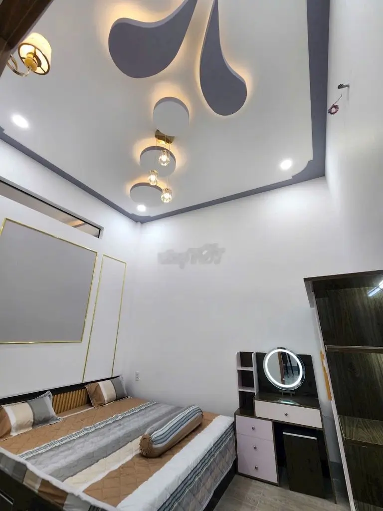 NHÀ MỚI 100% THỊ TRẤN CHÂU THÀNH CÁCH QL60 300M FULL THỔ