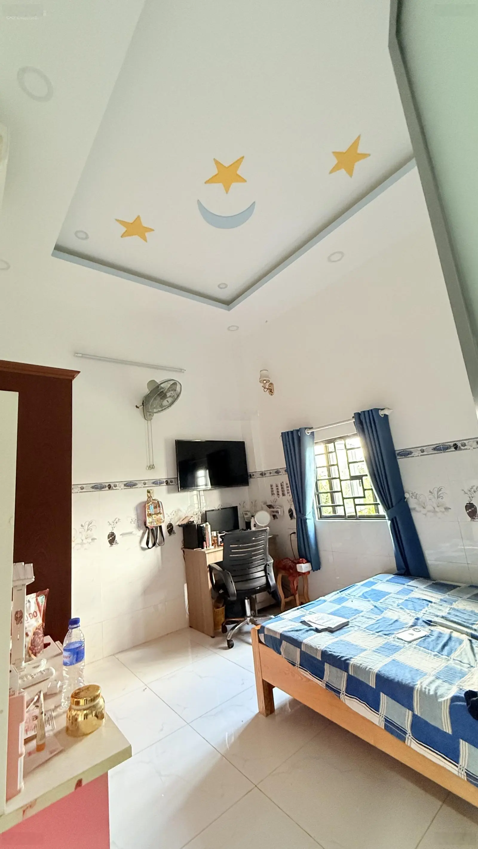 Bán nhà 1 trệt 2 lầu 1 tum dân xây ở kiên cố An Bình - Dĩ An - Bình Dương