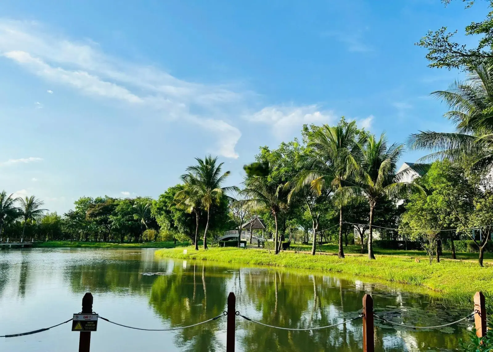 Bán nhanh căn nhà phố Park Riverside hoàn thiện đã có sổ giá 9,2 tỷ , làm việc chủ không giá ảo
