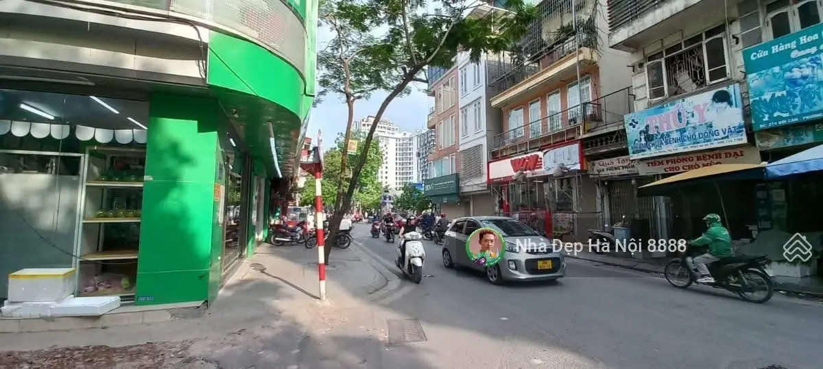 Siêu phẩm nhà đẹp tại lõi ba đình ngõ 379 Đội Cấn - chủ nhà tặng nhiều quà