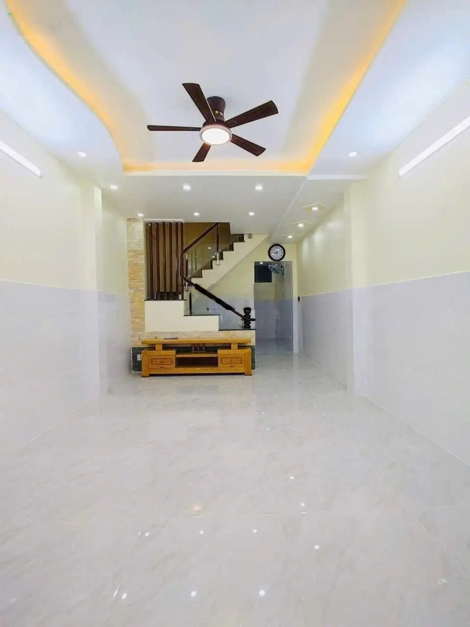 Bán nhà chính chủ hẻm đẹp 6m thông xe hơi 385/54 Lê Văn Thọ P9 4tầng 4PN 5WC 4x16m