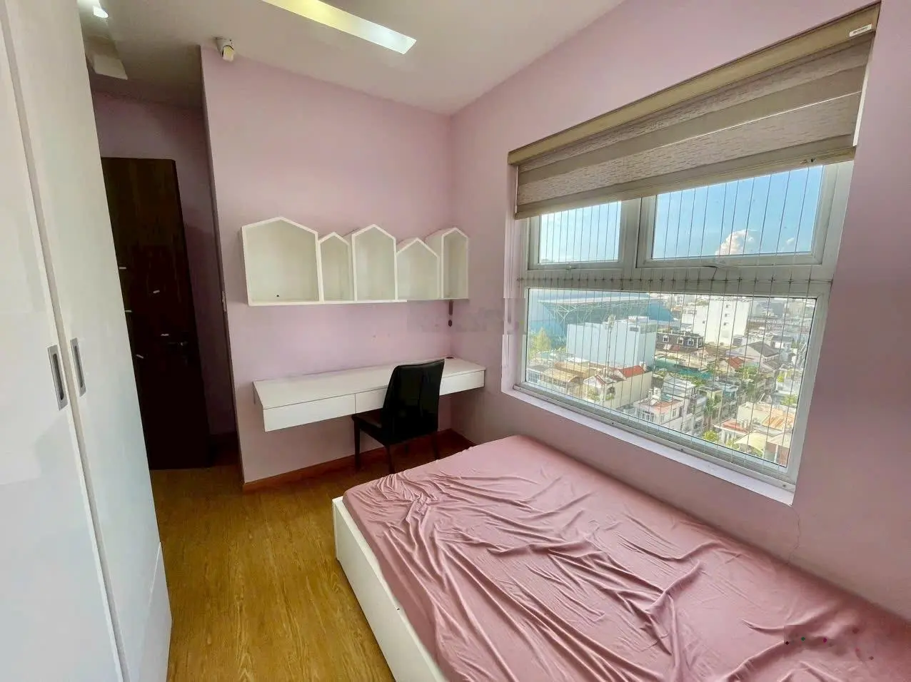 Căn hộ xi ngay trung tâm q10 có sổ 67m2 nội thất sẳn chỉ 5.3 tỷ 0938 030 ***