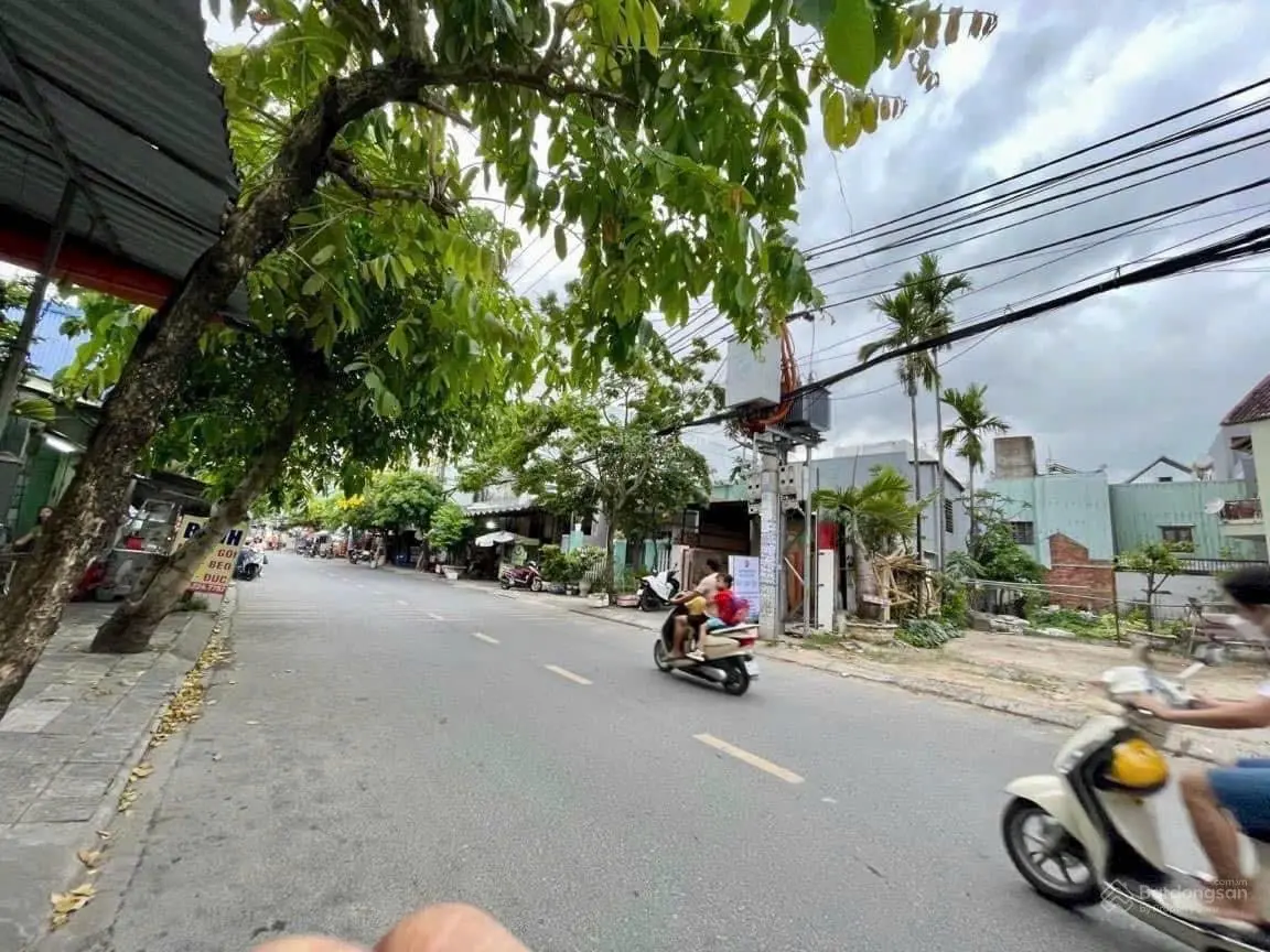 Bán đất mặt tiền tô hiệu , đoạn kinh doanh sầm uất. lh : 0935 110 *** lvcc