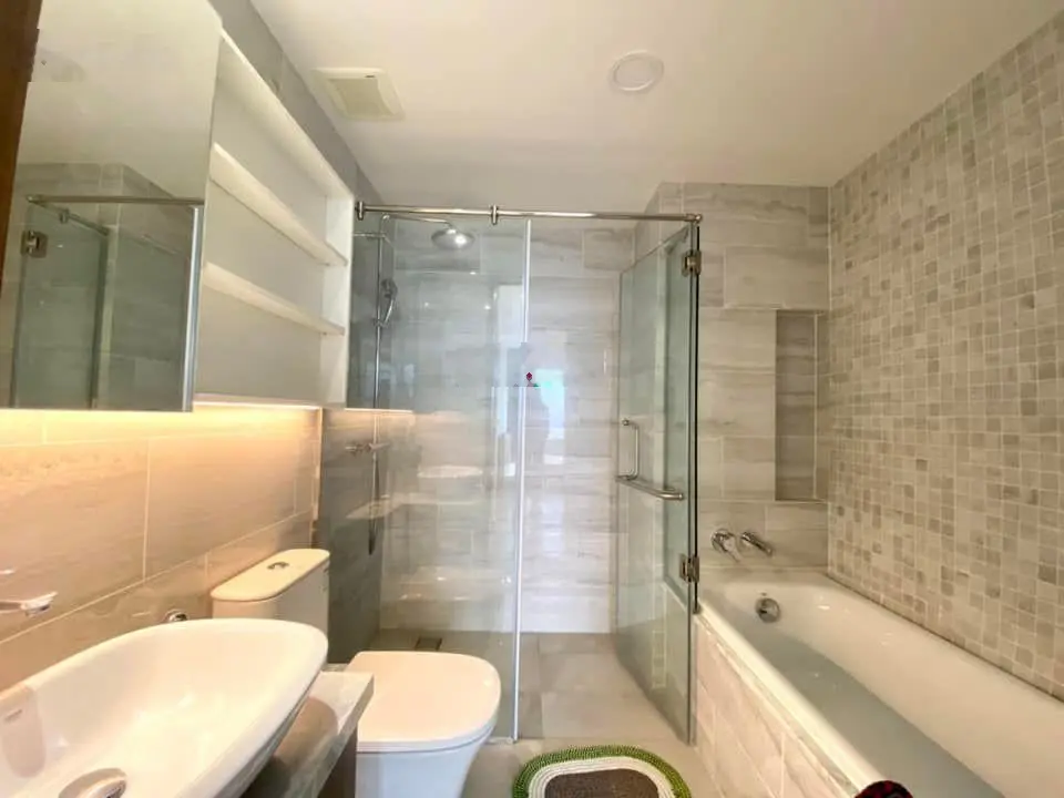 Cần bán gấp chung cư cao cấp quận 10 ngay Thành Thái 3 tháng 2, 78m2/2PN/2WC nội thất giá 4tỷ830