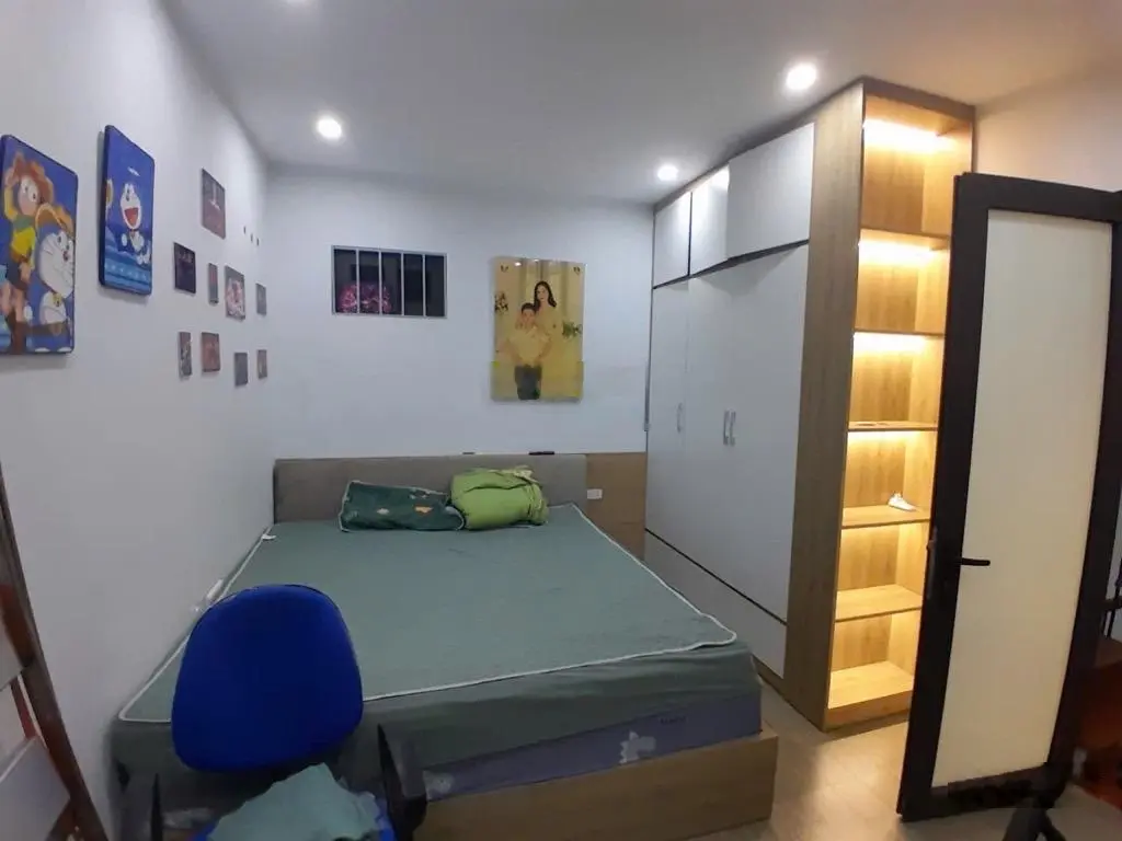 Bán nhà Trung Phụng - Đống Đa, nhà mới, ngõ nông, dân xây 5 tầng chắc chắn , 33m2 x 5,3 tỷ